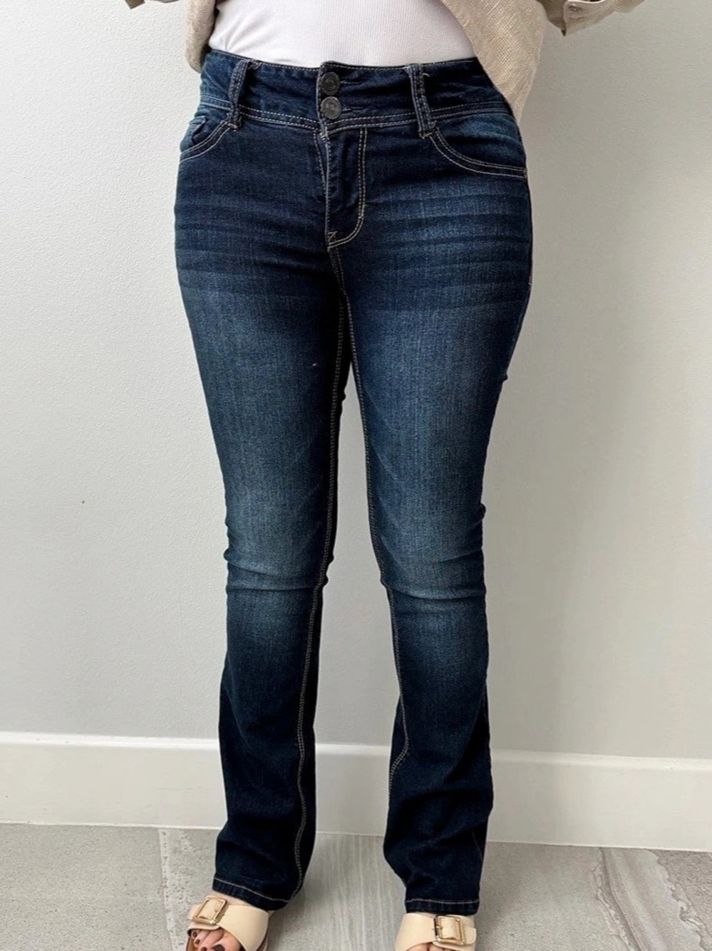 WallFlower Luscious Curvy Bootcut Jeans Blue Size 5